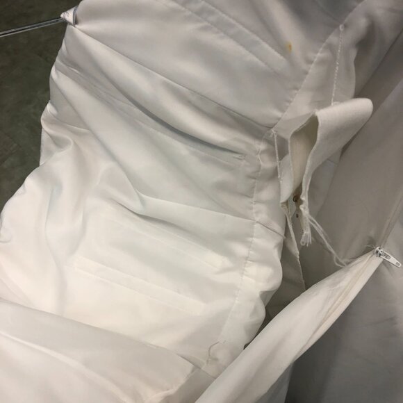 SAMPLE Choker Halter Wedding Dress, White A-Line Sexy, Chiffon Belted Beachy - Picture 13 of 15